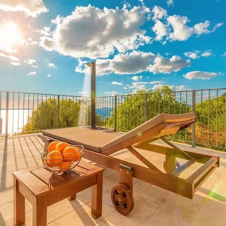 Old Stone House Gp Hébergement de vacances Podstrana